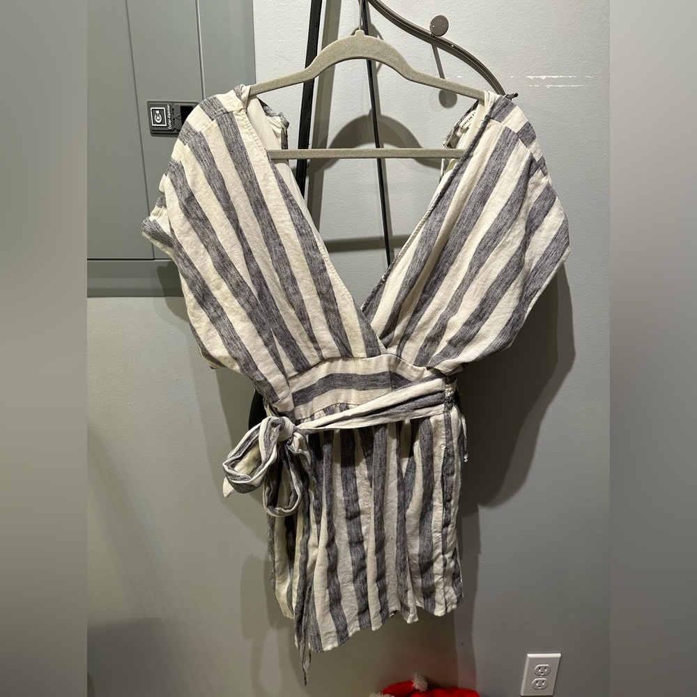 American Eagle stripped romper